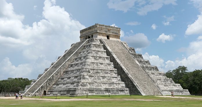 Chicen Itza El Castillo