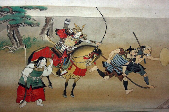 Men and women engaged in battle (16th century illustration).