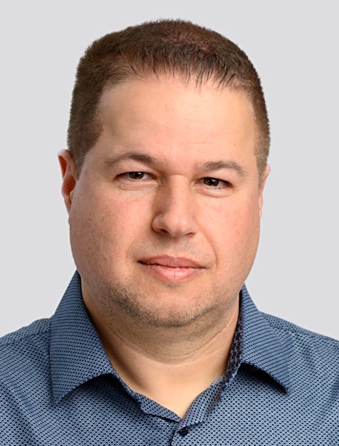 Ronen Hyatt, UnifabriX