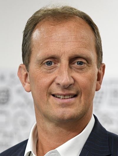 Richard Gadd, Commvault