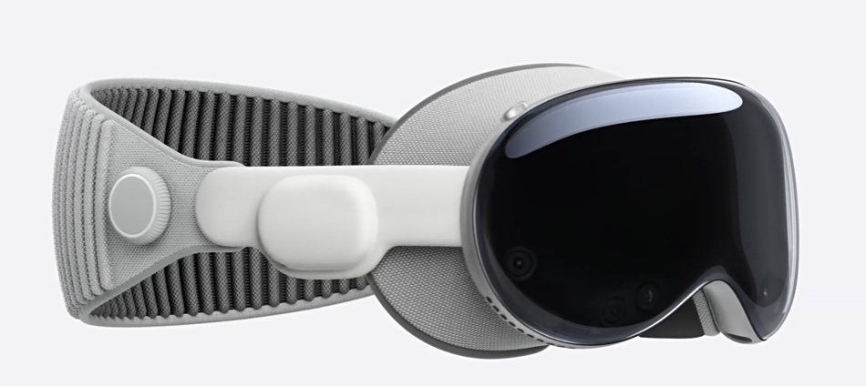 Apple's Vision Pro can have up to 1 TB of storage