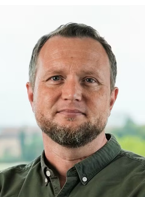 Michael Amsinck, Keepit